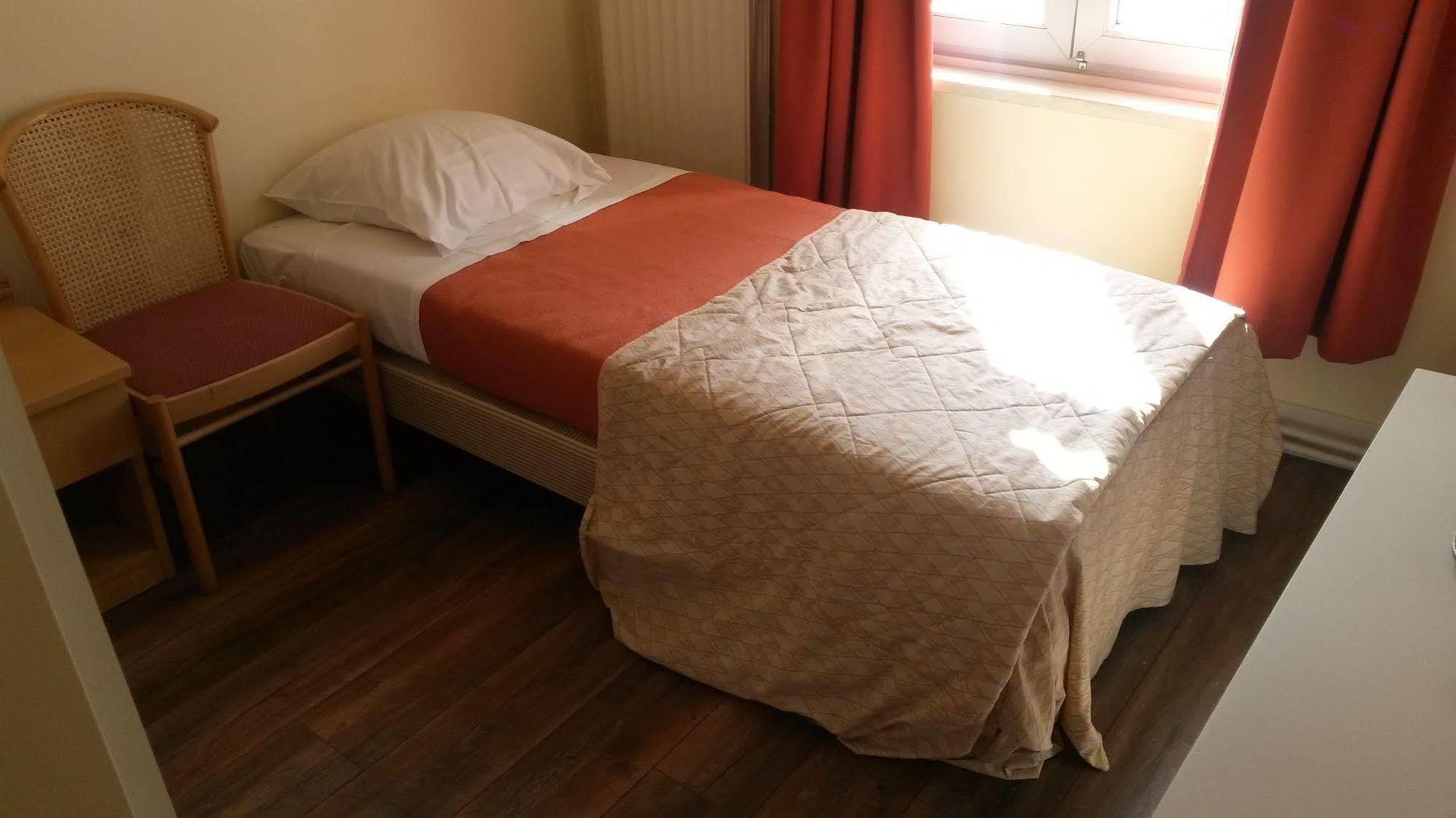 Hotel Queen Mary Bruxelles Eksteriør billede